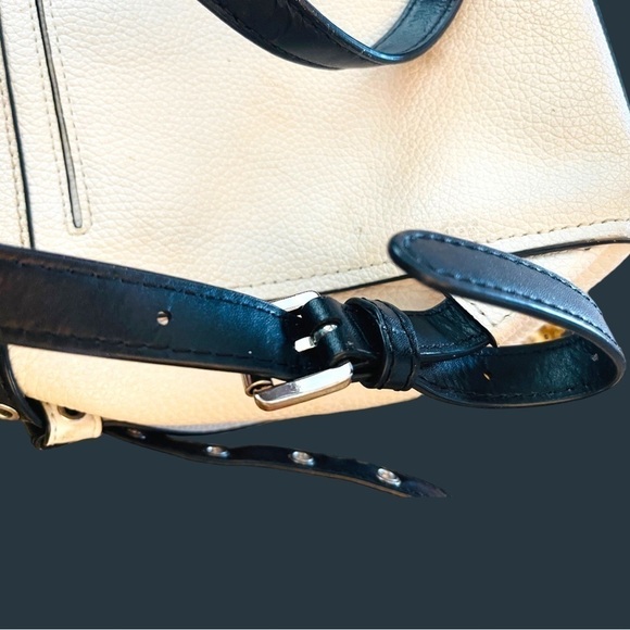 Michael Kors flower, backpack, purse - Picture 15 of 16